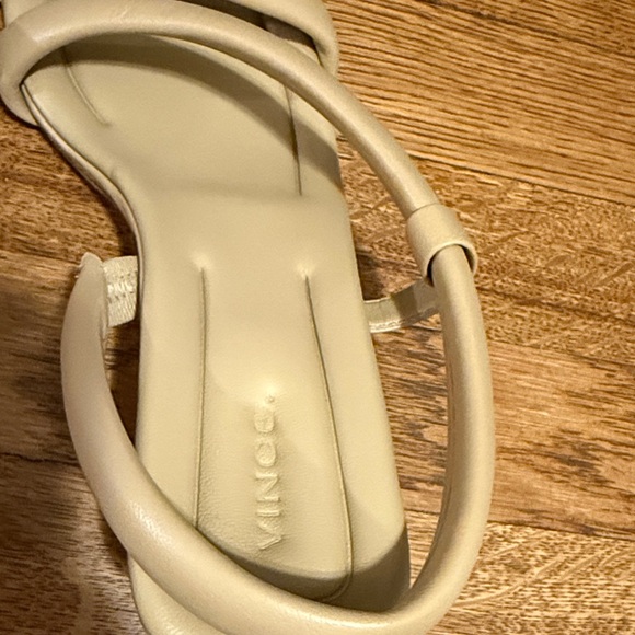 Vince Cream Women's Sandals - Picture 4 of 6